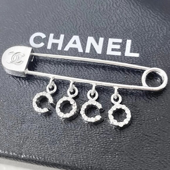 CHANEL CC Logo COCO Rhinestone Brooch Silver Tone Pin 01P Auth w/Box #9489